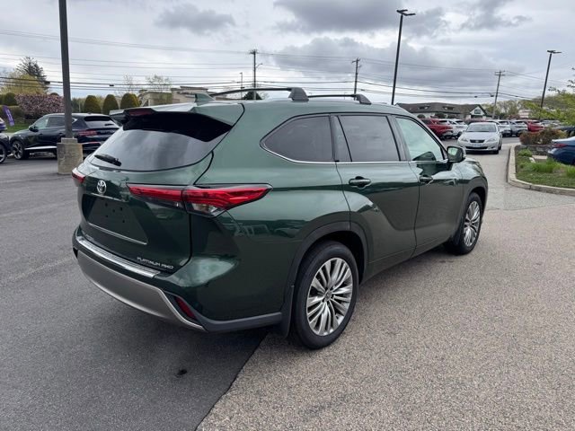 Used 2023 Toyota Highlander Platinum AWD/4WD image 12