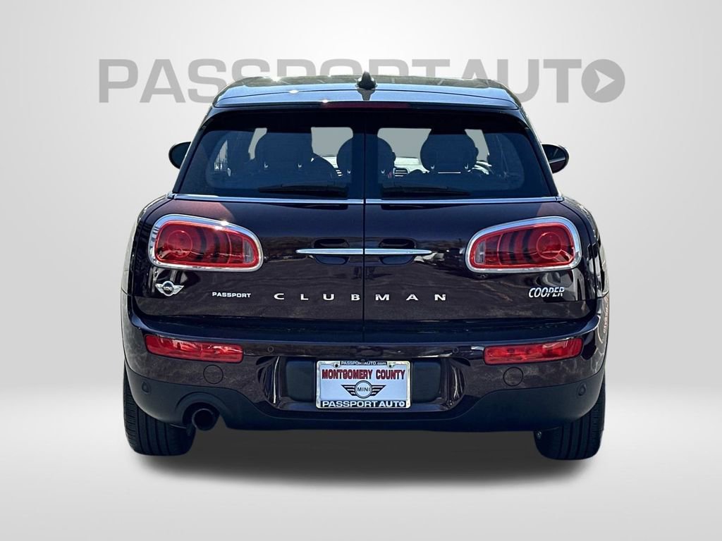 Used 2017 MINI Cooper Clubman FWD image 3