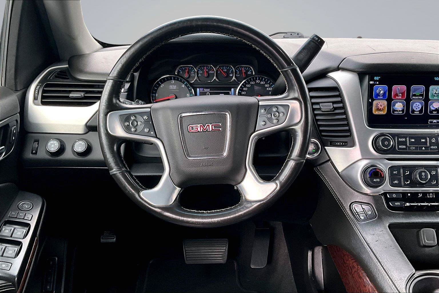 Used 2020 GMC Yukon XL SLT w/ Open Road Package AWD/4WD image 6