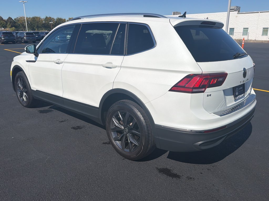 Certified 2023 Volkswagen Tiguan SE AWD/4WD image 4