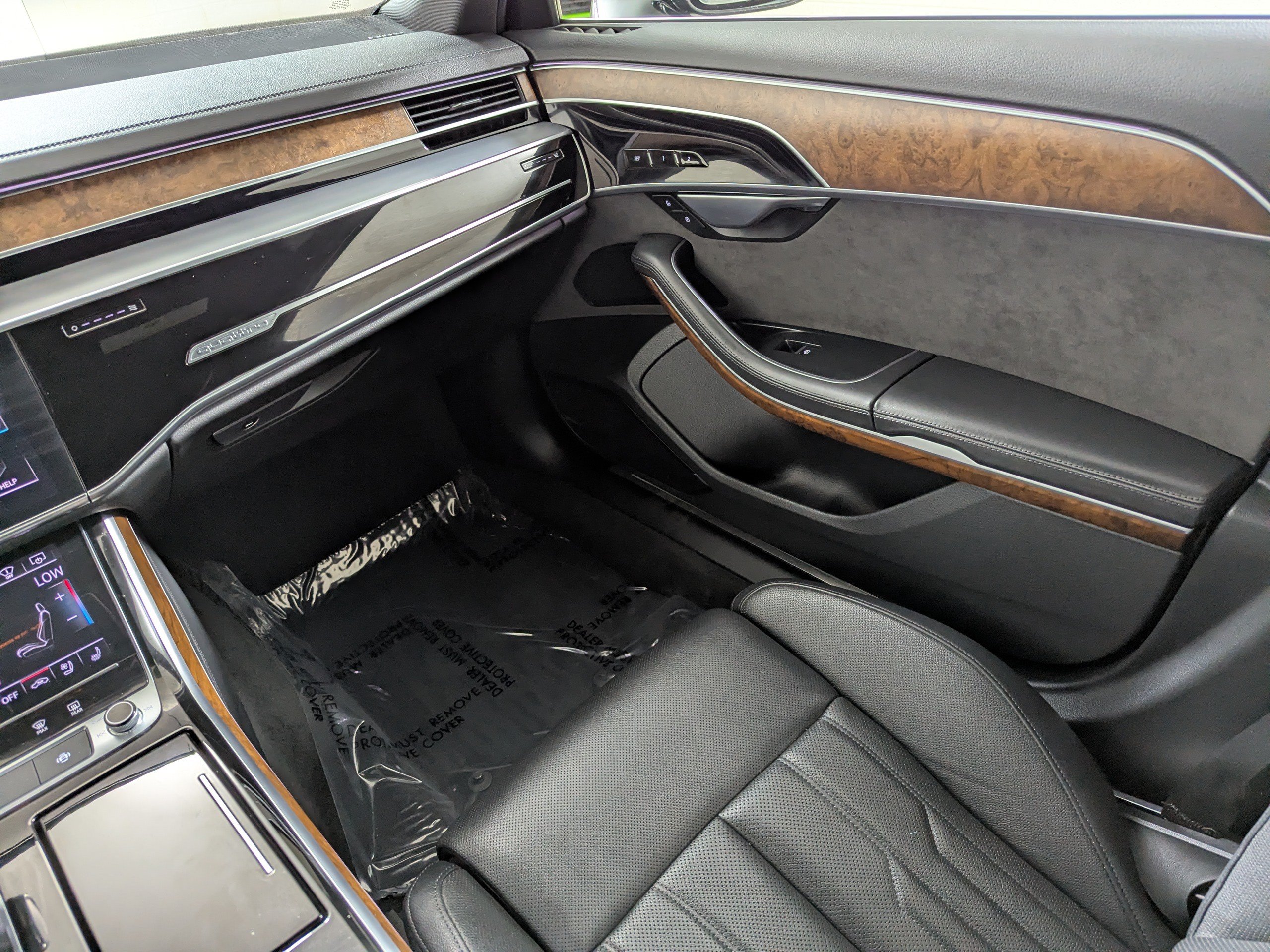Used 2020 Audi A8 L 3.0T AWD/4WD image 11