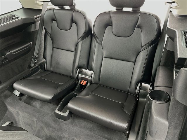 Used 2018 Volvo XC90 T6 Momentum w/ Convenience Package image 24