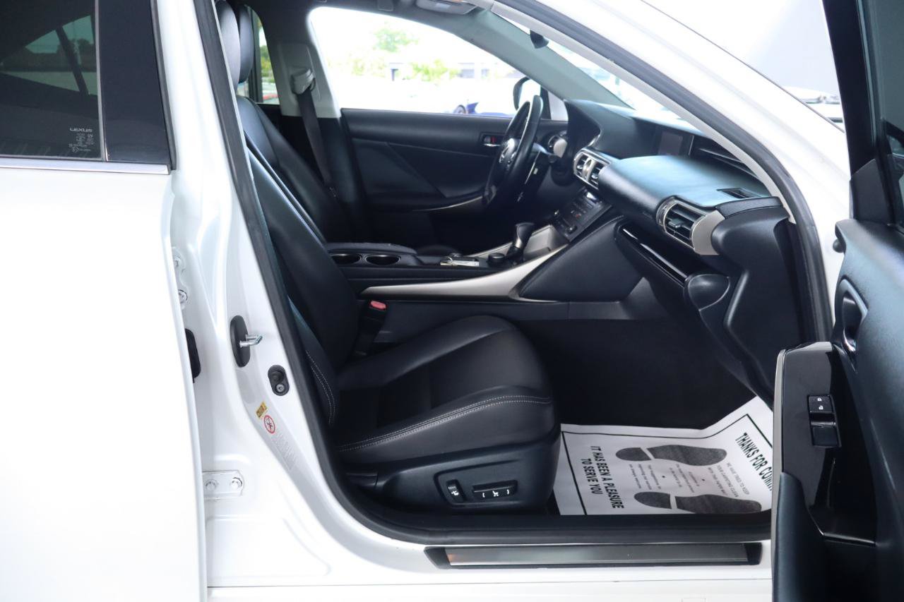 Used 2016 Lexus IS 200t RWD image 35