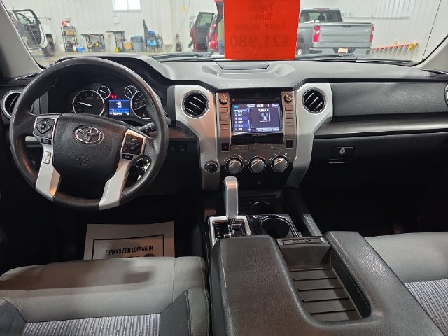 Used 2015 Toyota Tundra SR5 w/ TRD Off Road Package AWD/4WD image 9