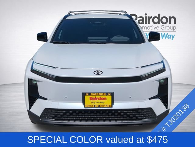 Used 2026 Toyota C-HR AWD/4WD image 2