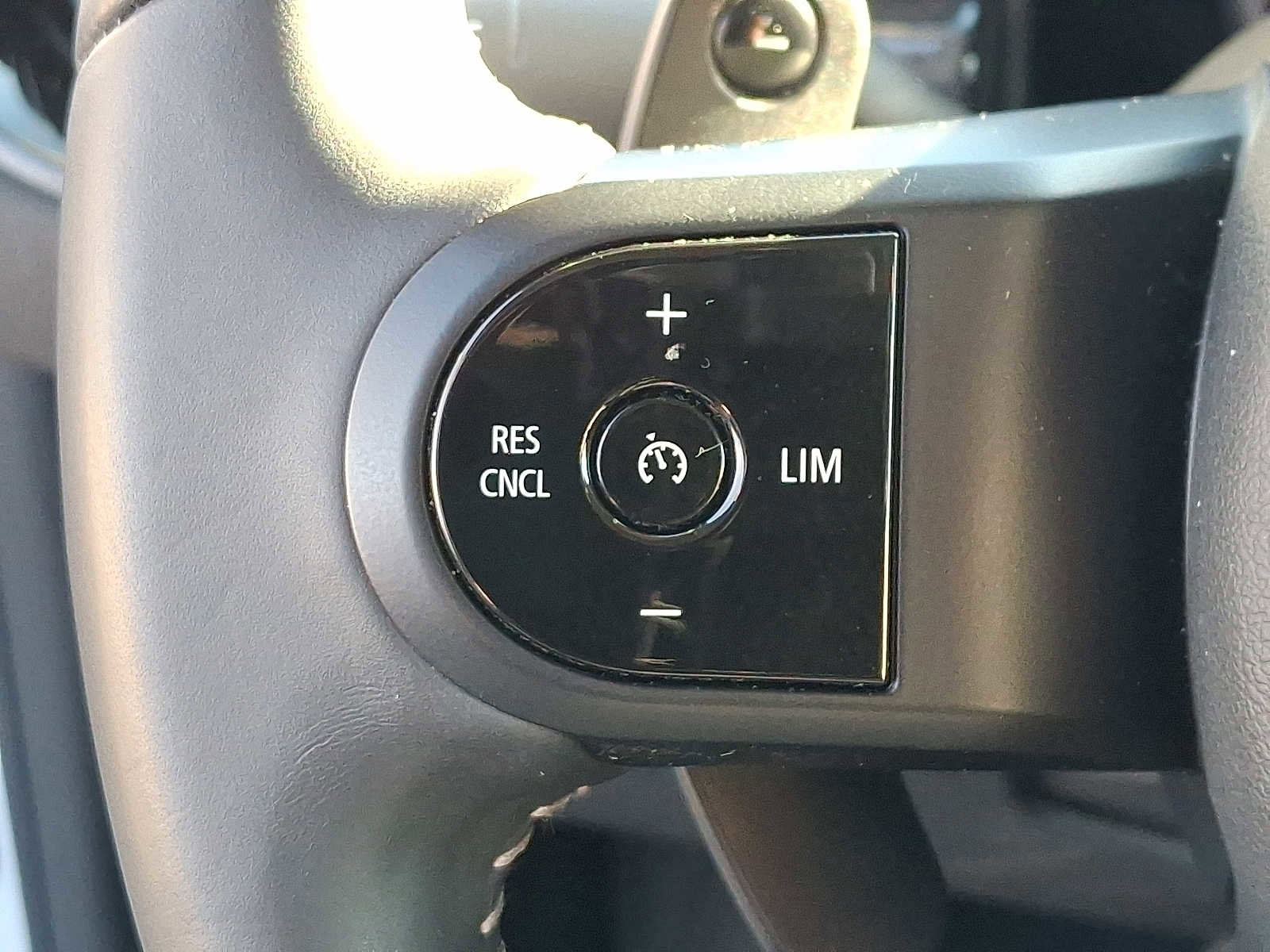 Used 2023 MINI Cooper Clubman S image 21