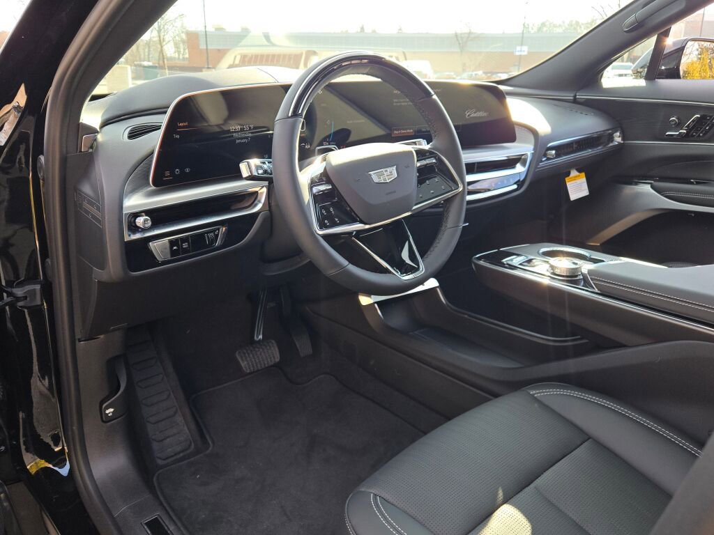 New 2026 Cadillac Lyriq Signature Sport image 23