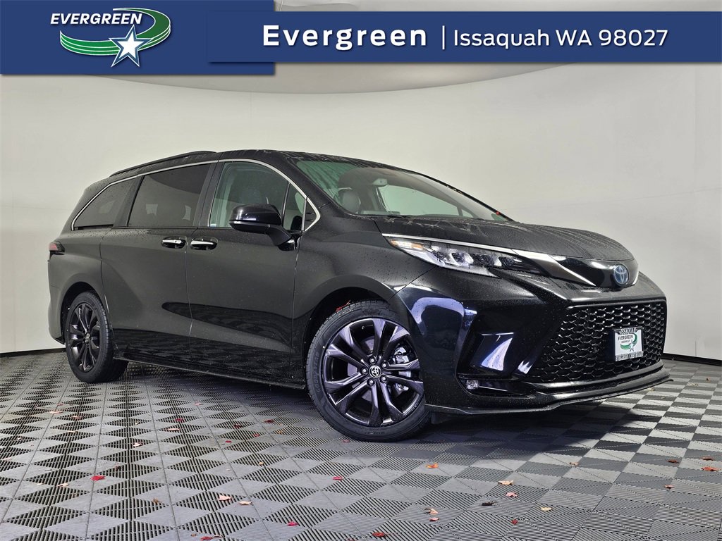 Used 2023 Toyota Sienna XSE