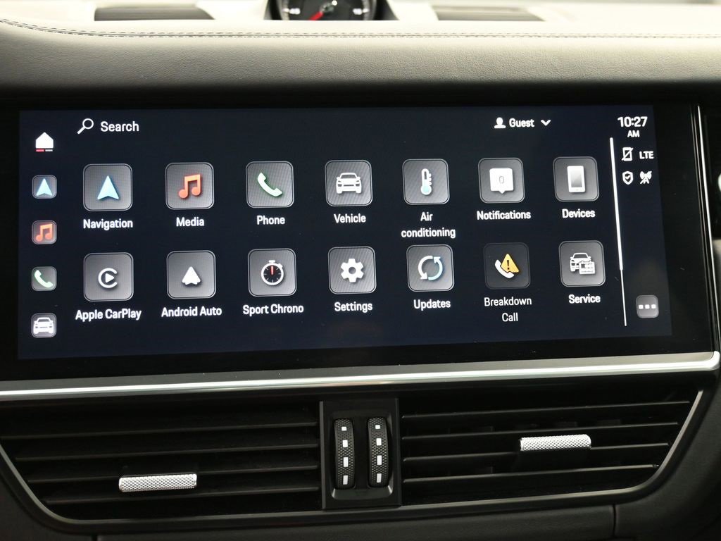 Used 2022 Porsche Cayenne Turbo image 8