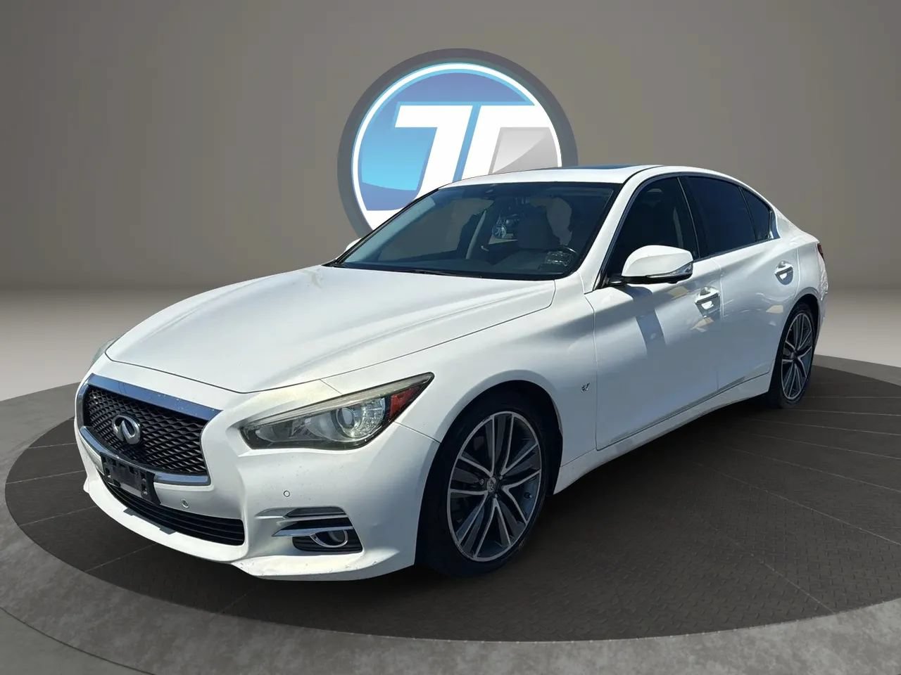 Used 2014 INFINITI Q50 Premium w/ Deluxe Touring Package RWD image 16