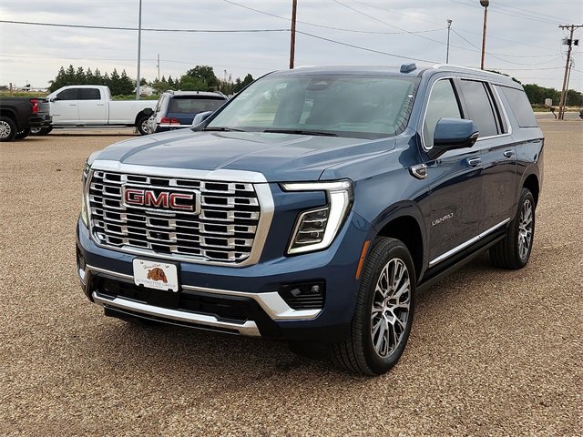 New 2025 GMC Yukon XL Denali w/ Denali Reserve Package image 1