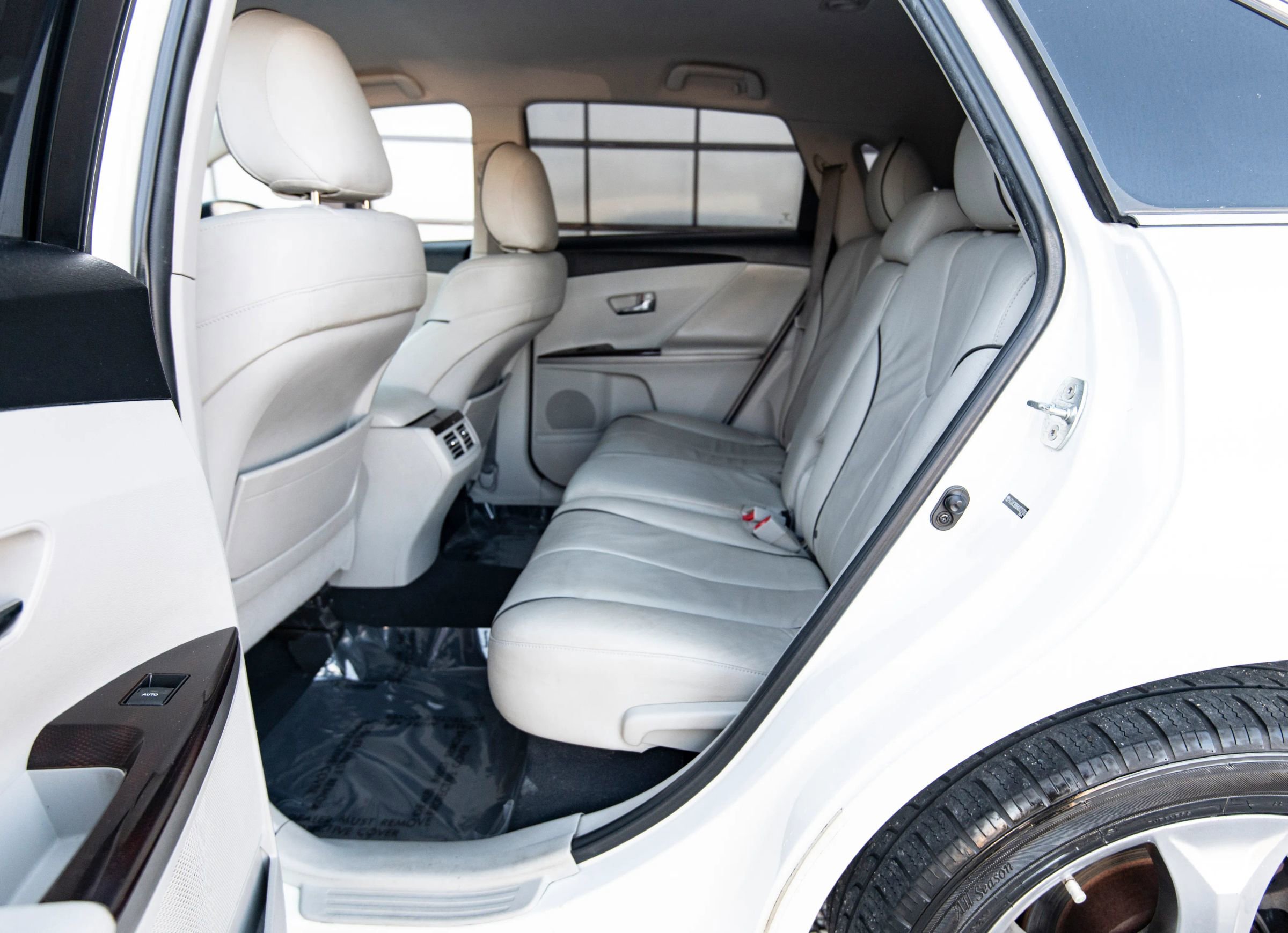 Used 2010 Toyota Venza image 29