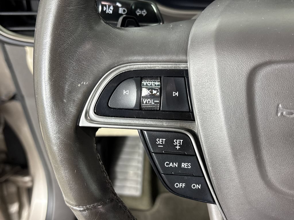 Used 2019 Lincoln Nautilus Reserve w/ Class II Trailer Tow Package FWD image 18