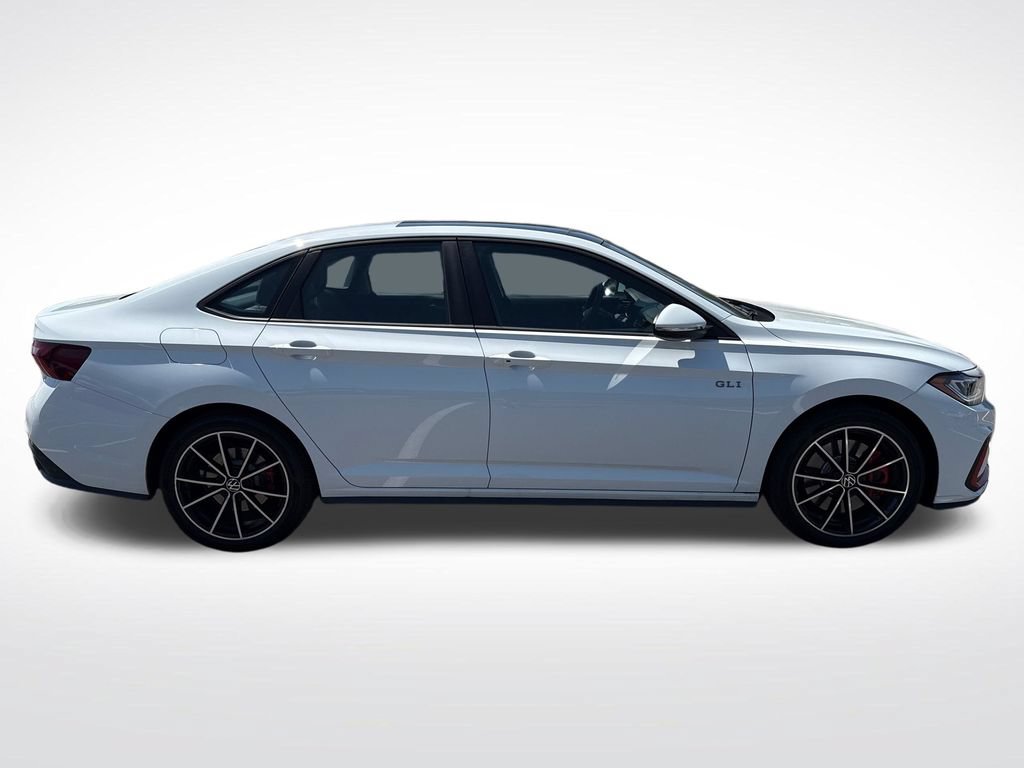 Used 2026 Volkswagen Jetta GLI Autobahn FWD image 7