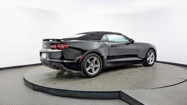 Used 2020 Chevrolet Camaro LT image 33