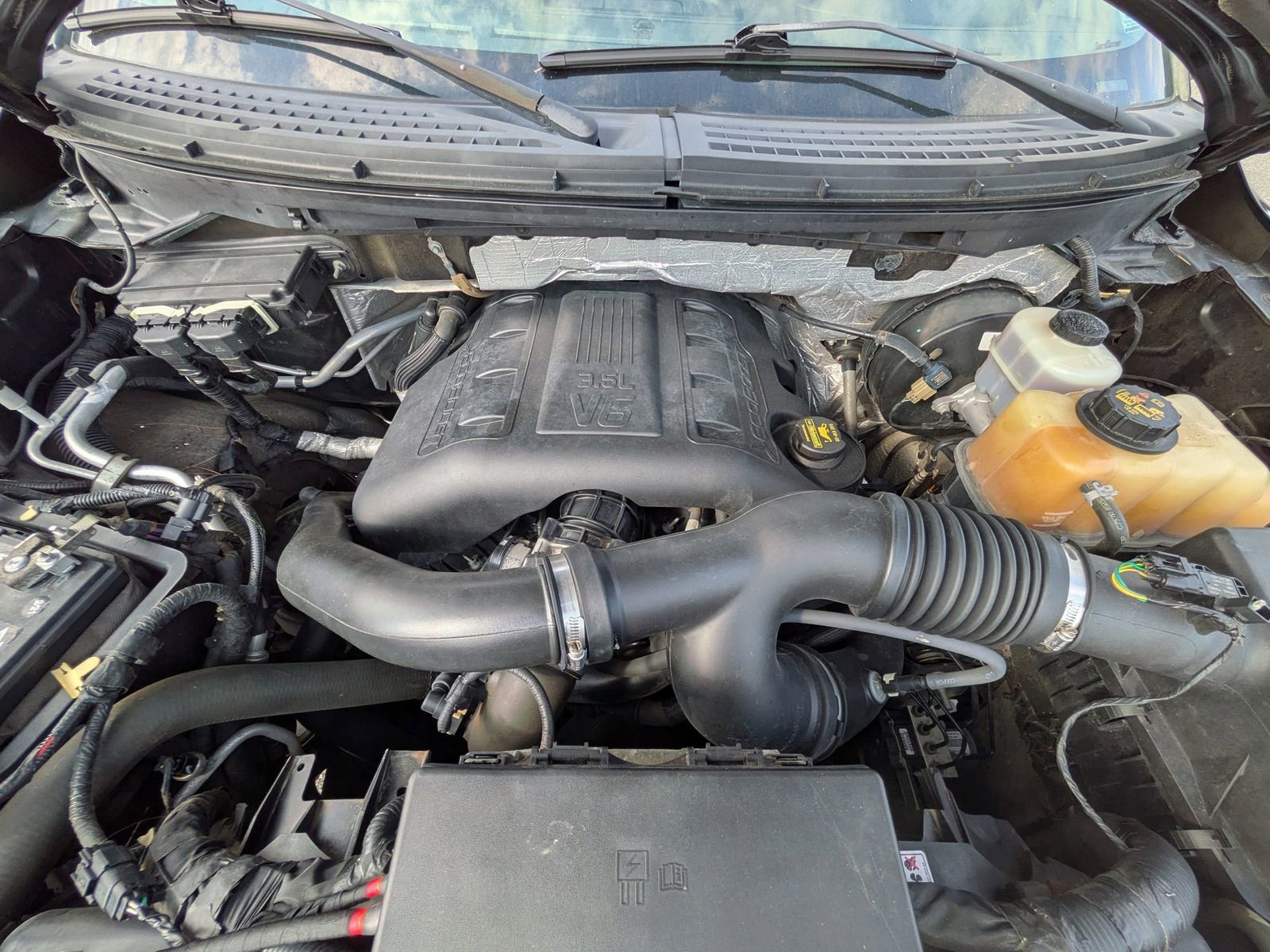 Used 2013 Ford F150 Lariat w/ Luxury Equipment Group RWD image 5