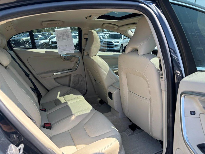 Used 2015 Volvo S60 T5 Premier w/ Convenience Package FWD image 10