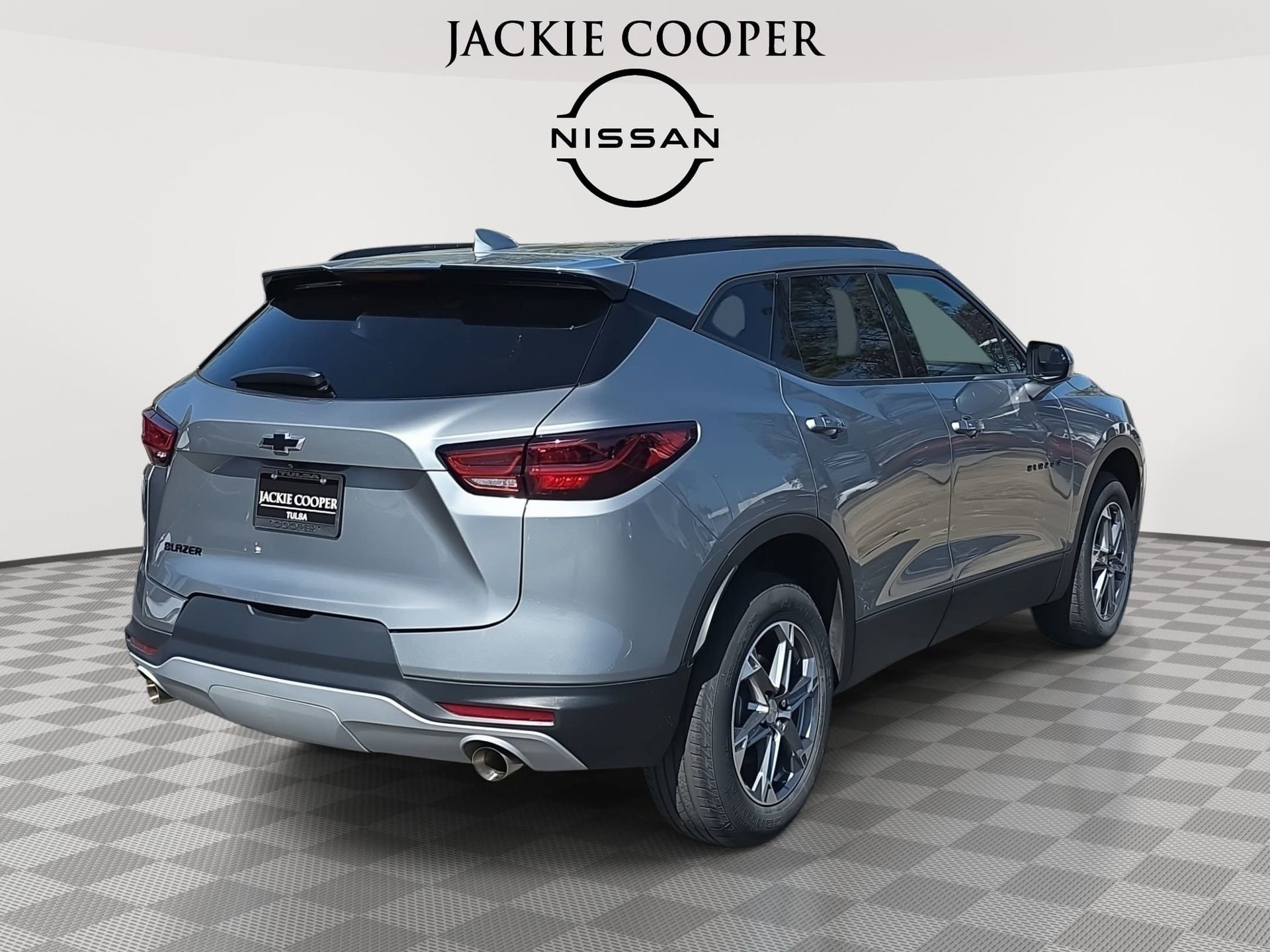 Used 2023 Chevrolet Blazer LT w/ Convenience Package image 5