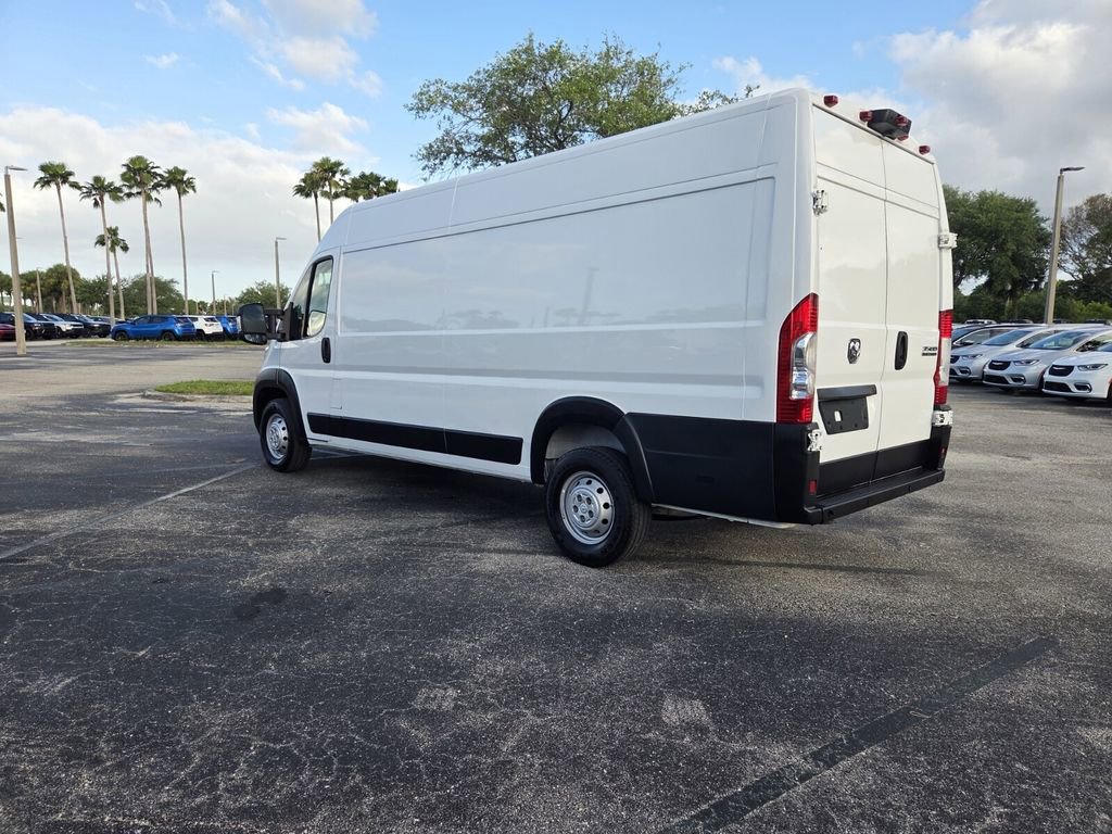 Used 2023 RAM ProMaster 3500 w/ Convenience Group FWD image 8