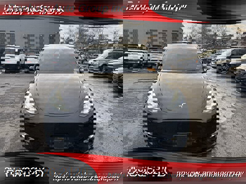 Used 2021 Tesla Model Y Long Range image 2