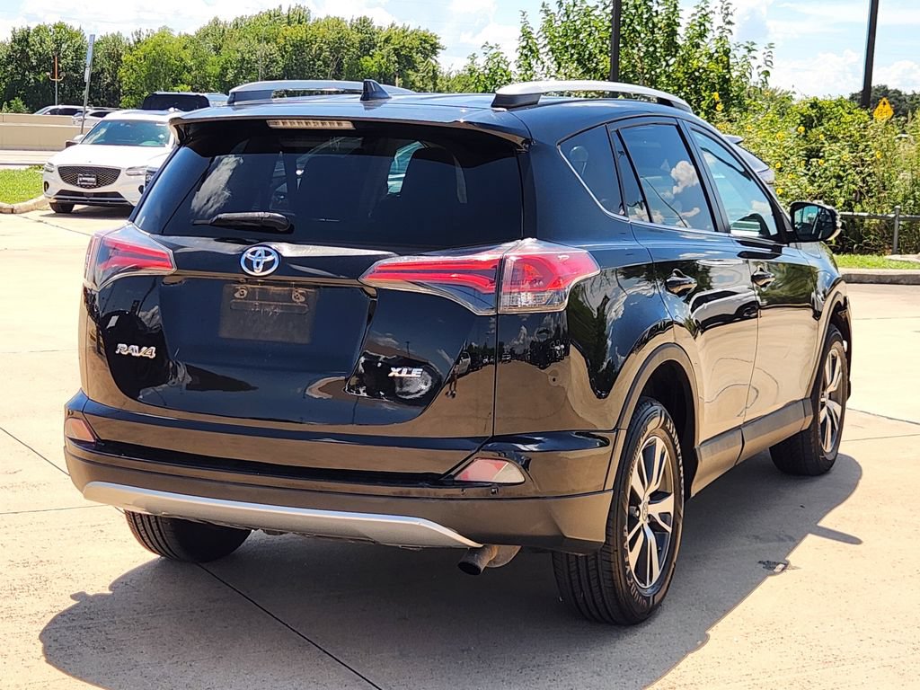 Used 2016 Toyota RAV4 XLE FWD image 5