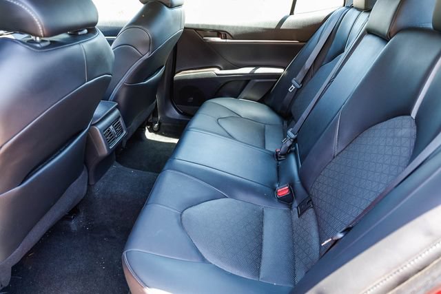 Used 2022 Toyota Camry XSE FWD image 16