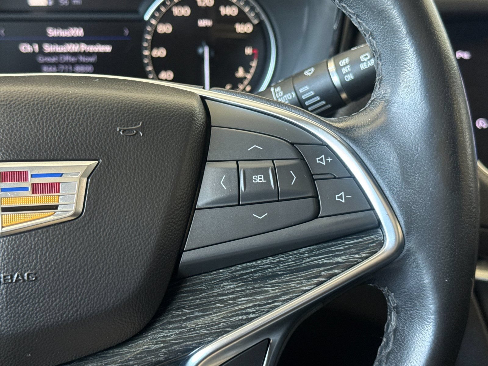 Certified 2023 Cadillac XT5 Premium Luxury FWD image 29
