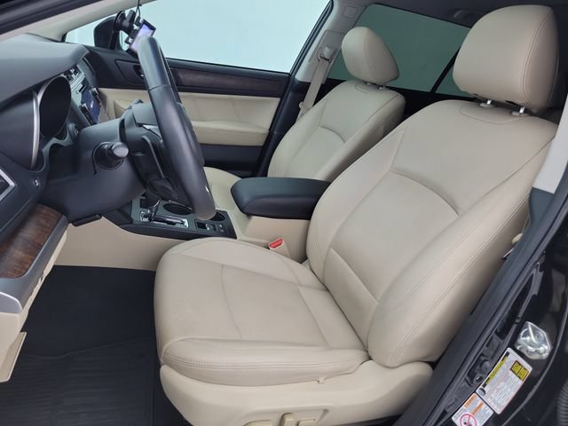 Used 2018 Subaru Outback 3.6R Limited w/ Popular Package #2 AWD/4WD image 19