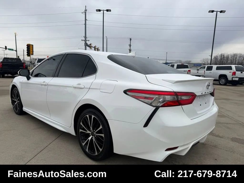 Used 2019 Toyota Camry SE image 15