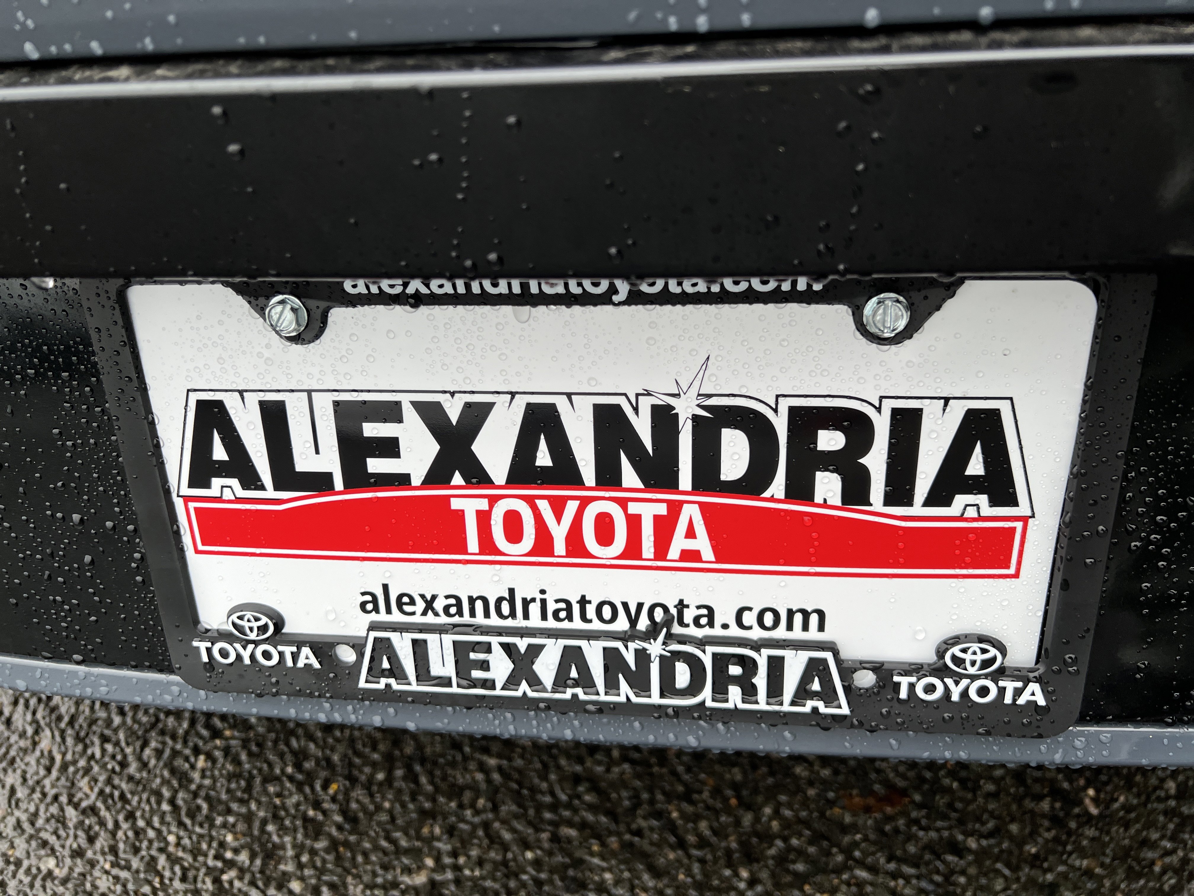 New 2026 Toyota Prius Plug-In Hybrid image 10