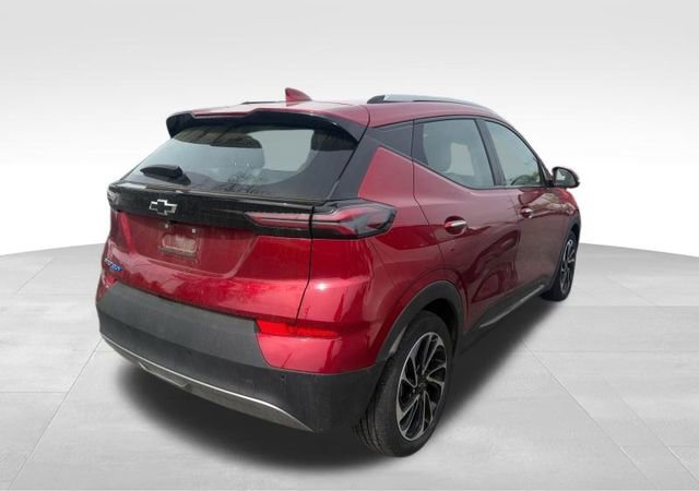 Used 2023 Chevrolet Bolt EUV Premier w/ Sun & Sound Package image 3
