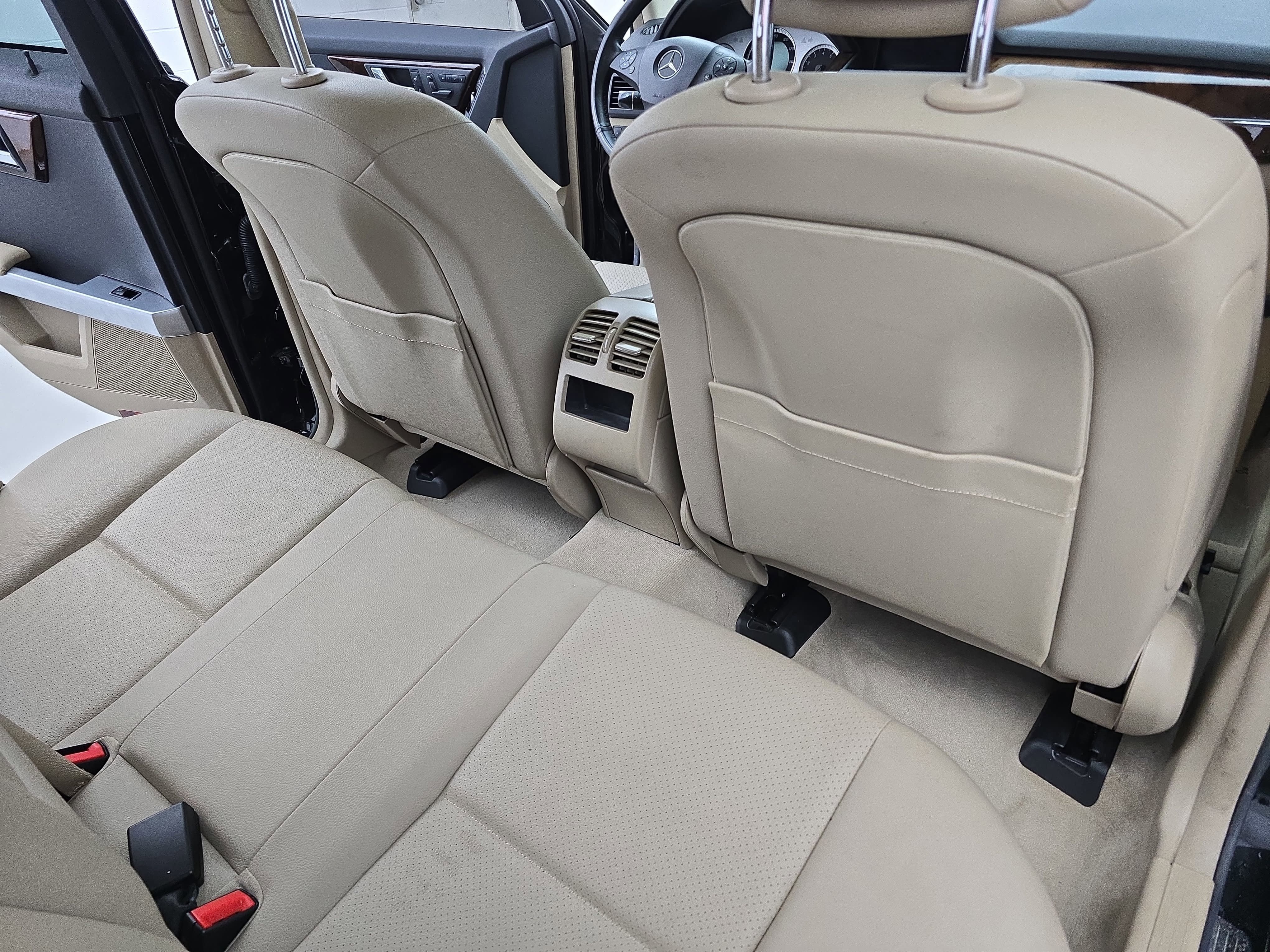Used 2011 Mercedes-Benz GLK 350 2WD image 11