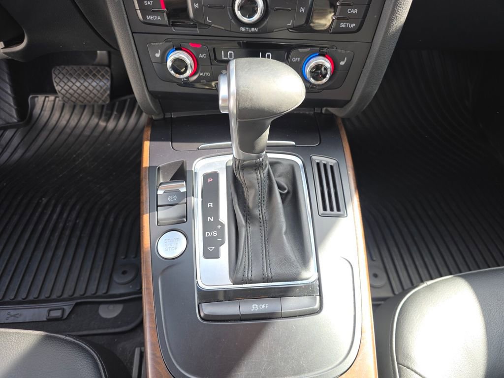 Used 2016 Audi A4 2.0T Premium Plus w/ Premium Plus Package image 27