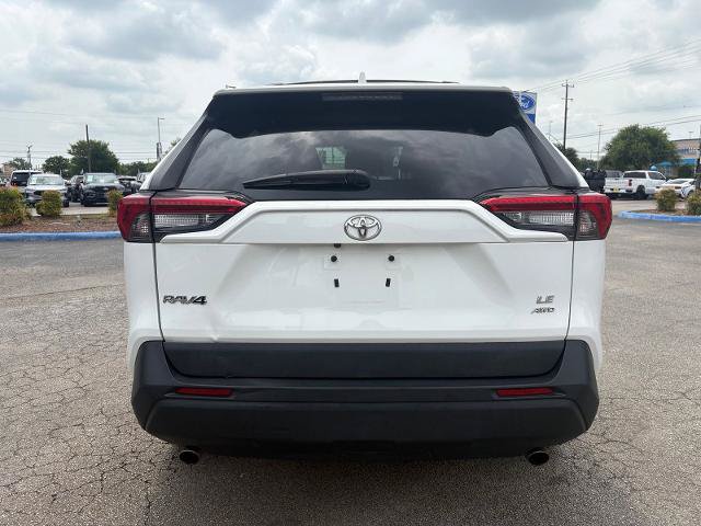Used 2020 Toyota RAV4 LE w/ Carpet Mat Package AWD/4WD image 6