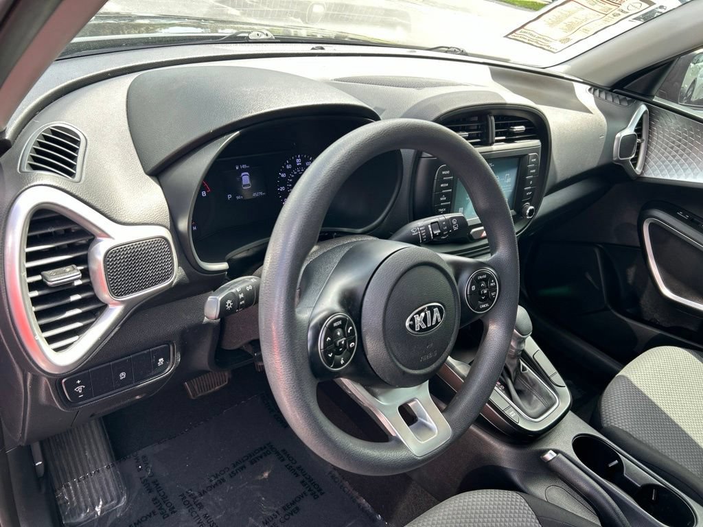 Used 2020 Kia Soul LX FWD image 22