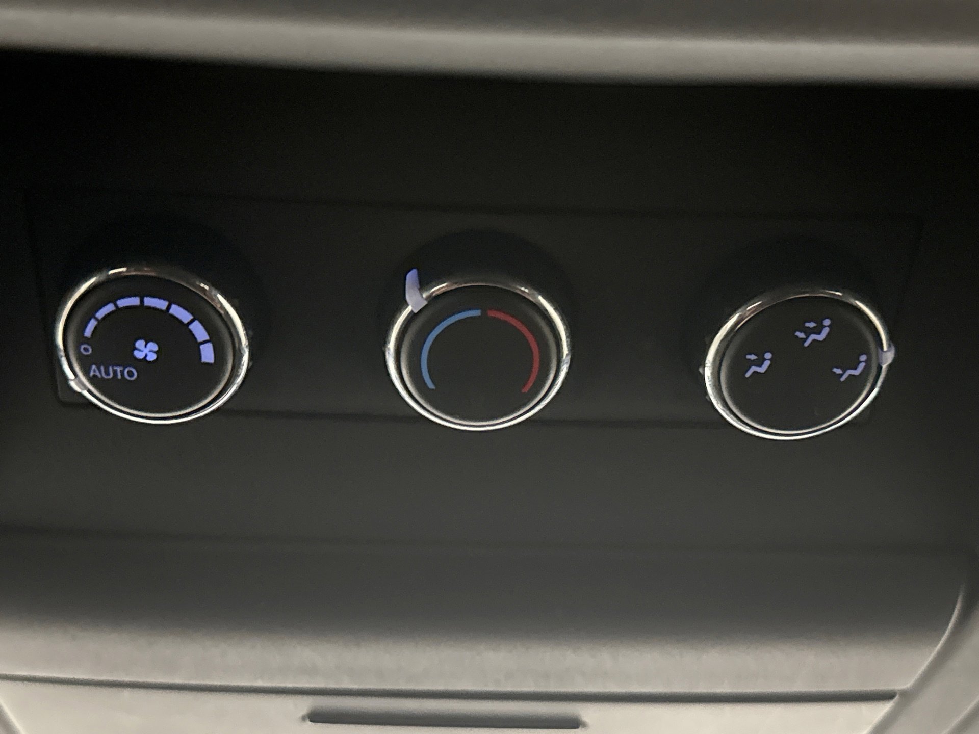 Used 2019 Dodge Grand Caravan GT image 18