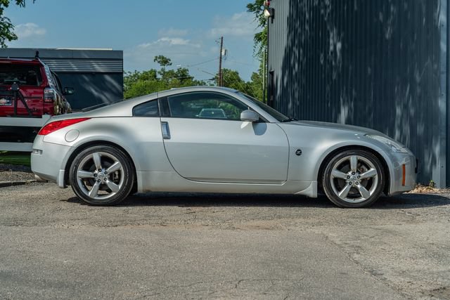 Used 2008 Nissan 350Z Touring RWD image 7