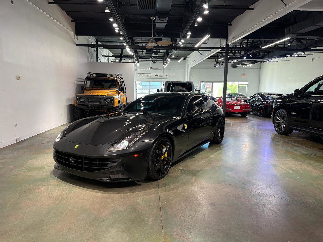 Used 2014 Ferrari FF image 36