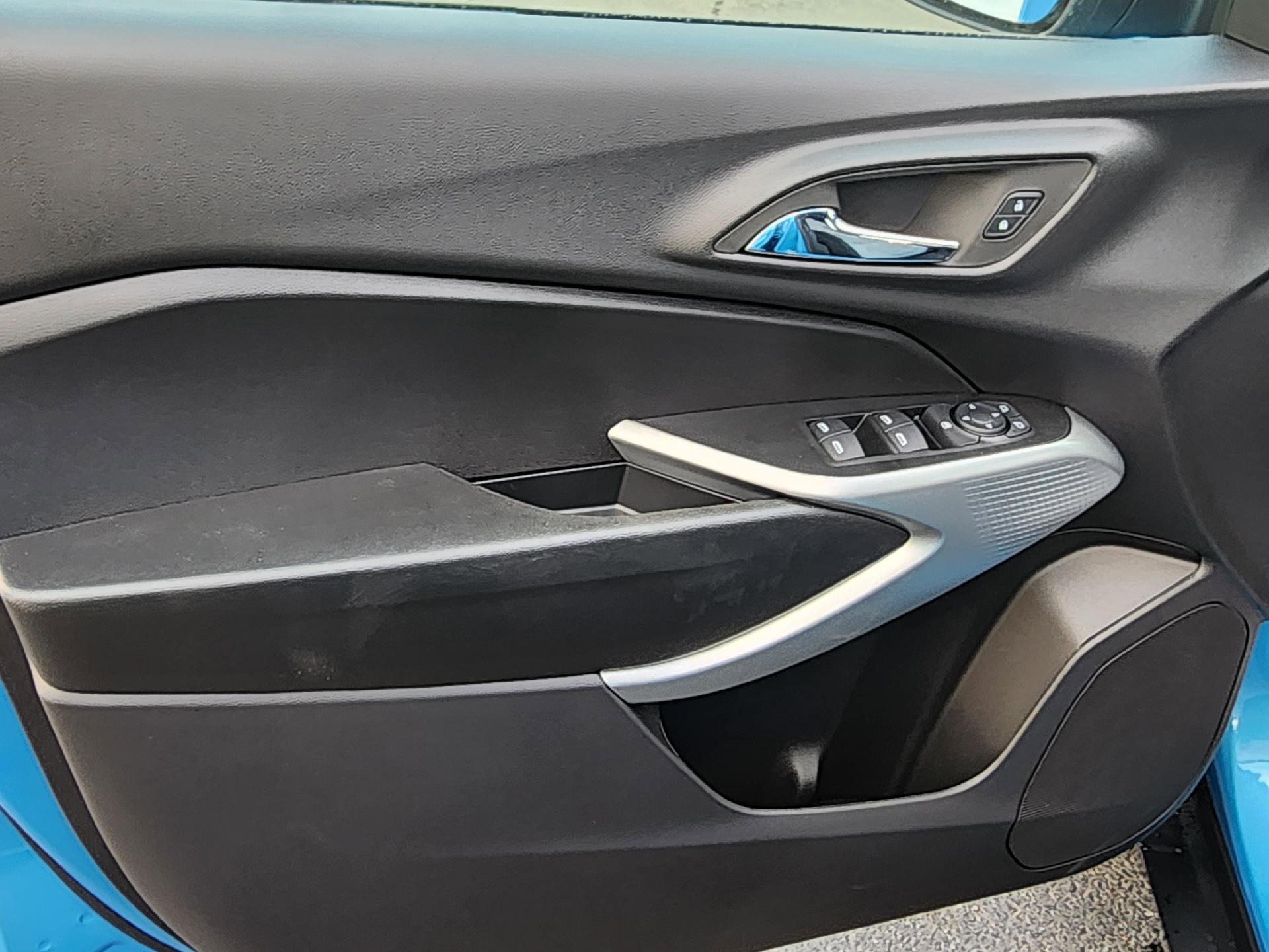 New 2025 Chevrolet Trax RS w/ Driver Confidence Package image 11