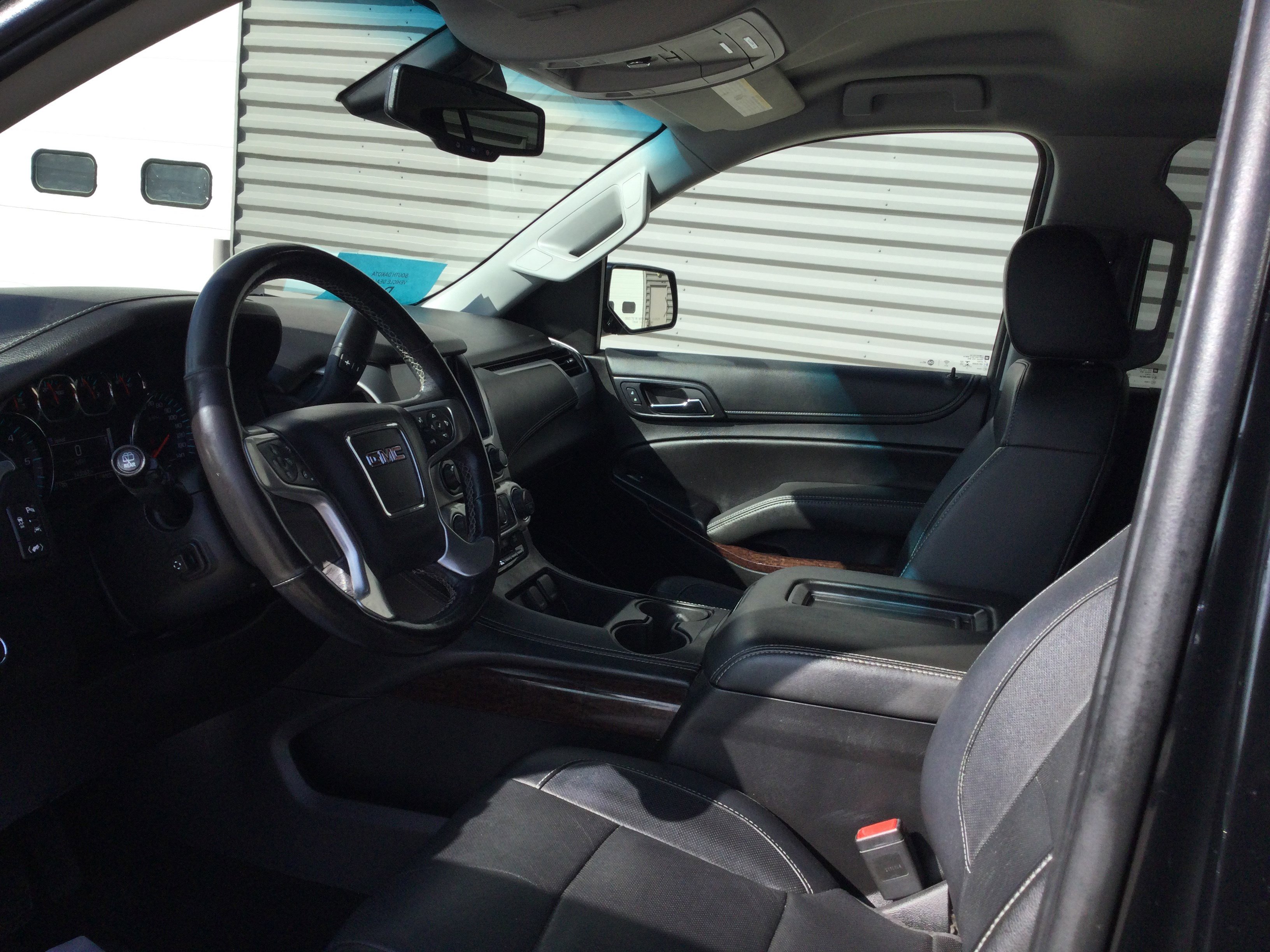 Used 2018 GMC Yukon XL SLT image 9