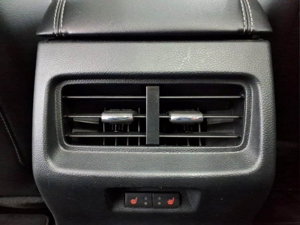 Certified 2019 Ford Edge Titanium w/ Equipment Group 301A AWD/4WD image 29