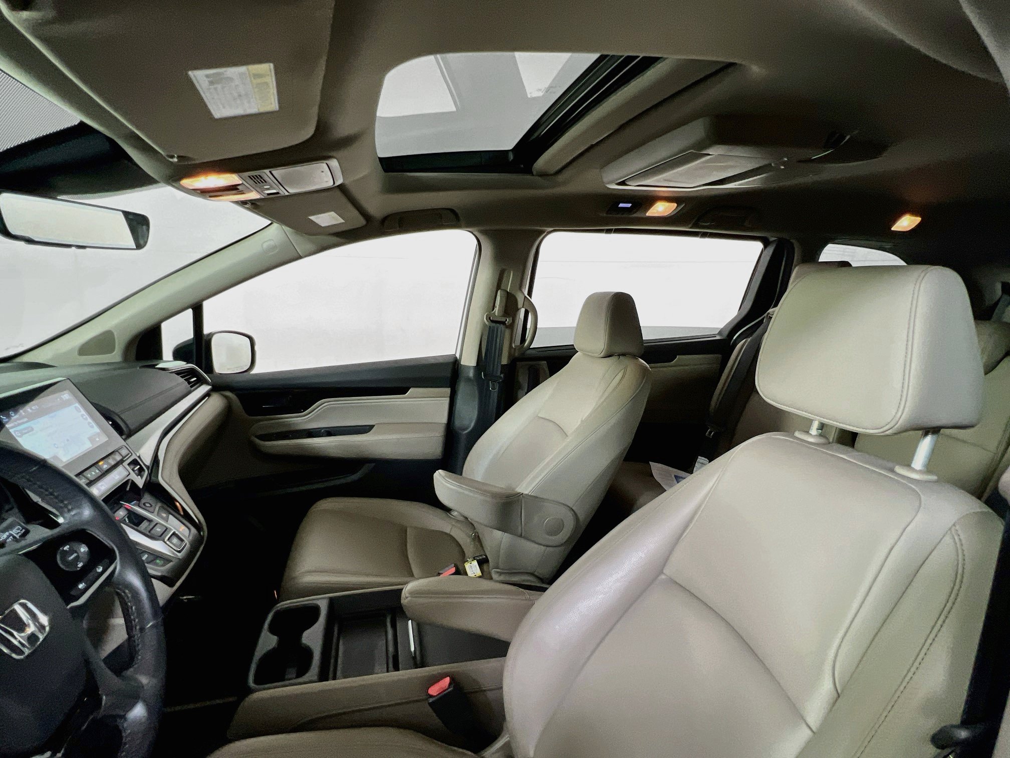Used 2023 Honda Odyssey Touring image 22