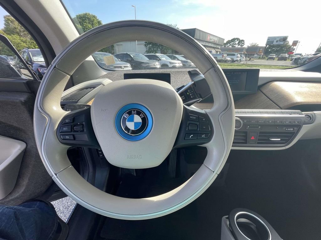 Used 2016 BMW i3 w/ Range Extender image 8