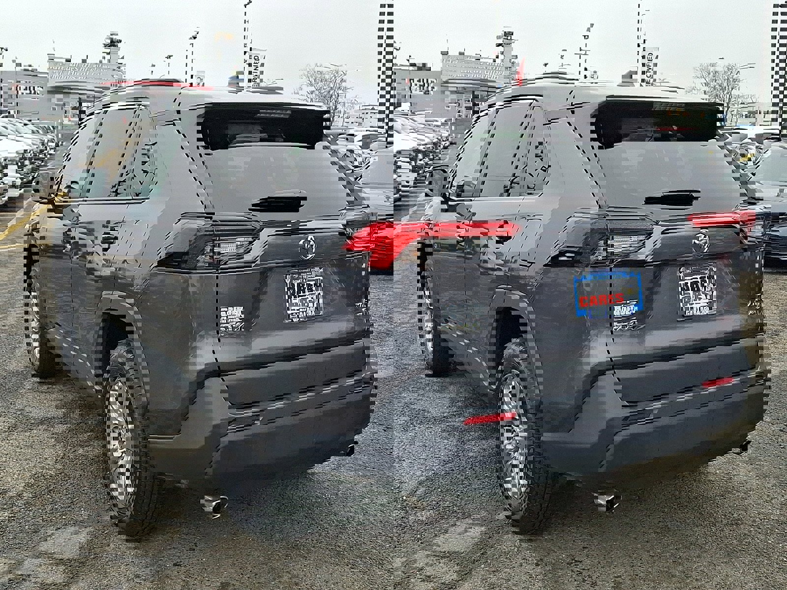 Used 2025 Toyota RAV4 XLE image 4