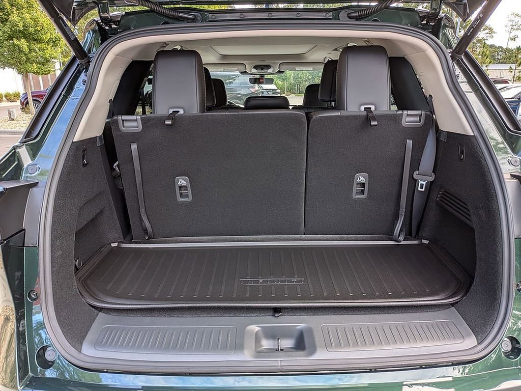 New 2026 INFINITI QX60 Luxe image 32