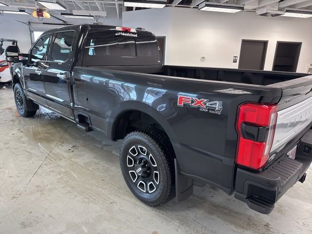 Used 2024 Ford F250 Platinum image 10