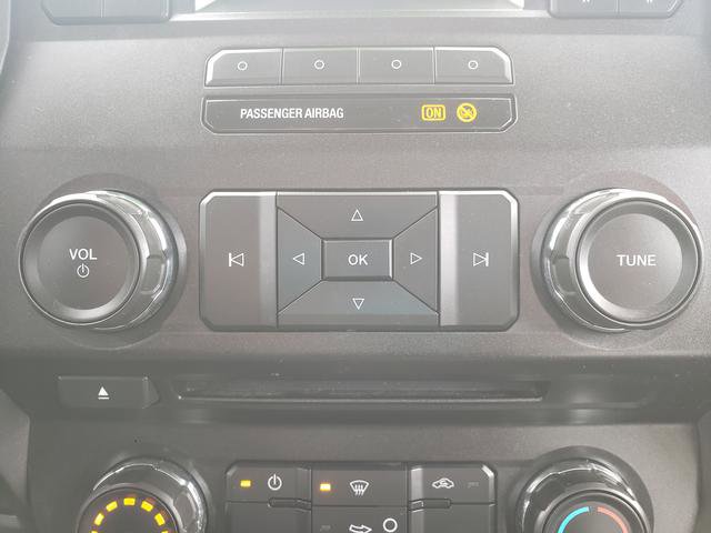 Used 2017 Ford F250 XLT w/ Snow Plow Prep Package image 17