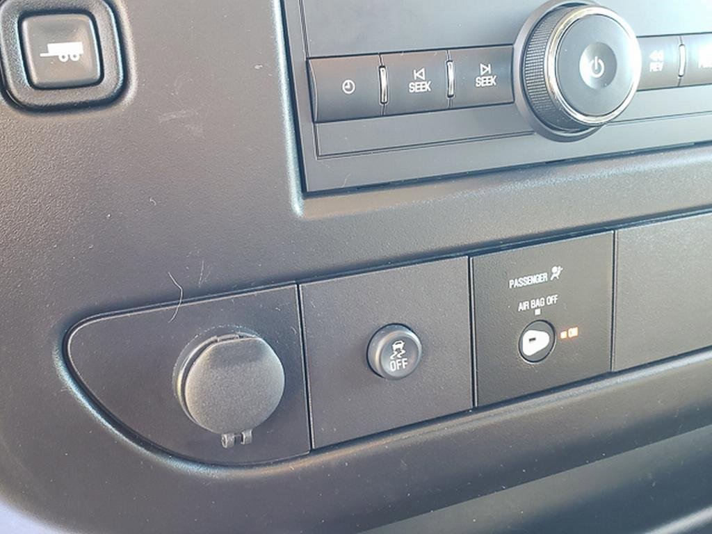 Used 2023 GMC Savana 2500 Work Van w/ Driver Convenience Package image 15