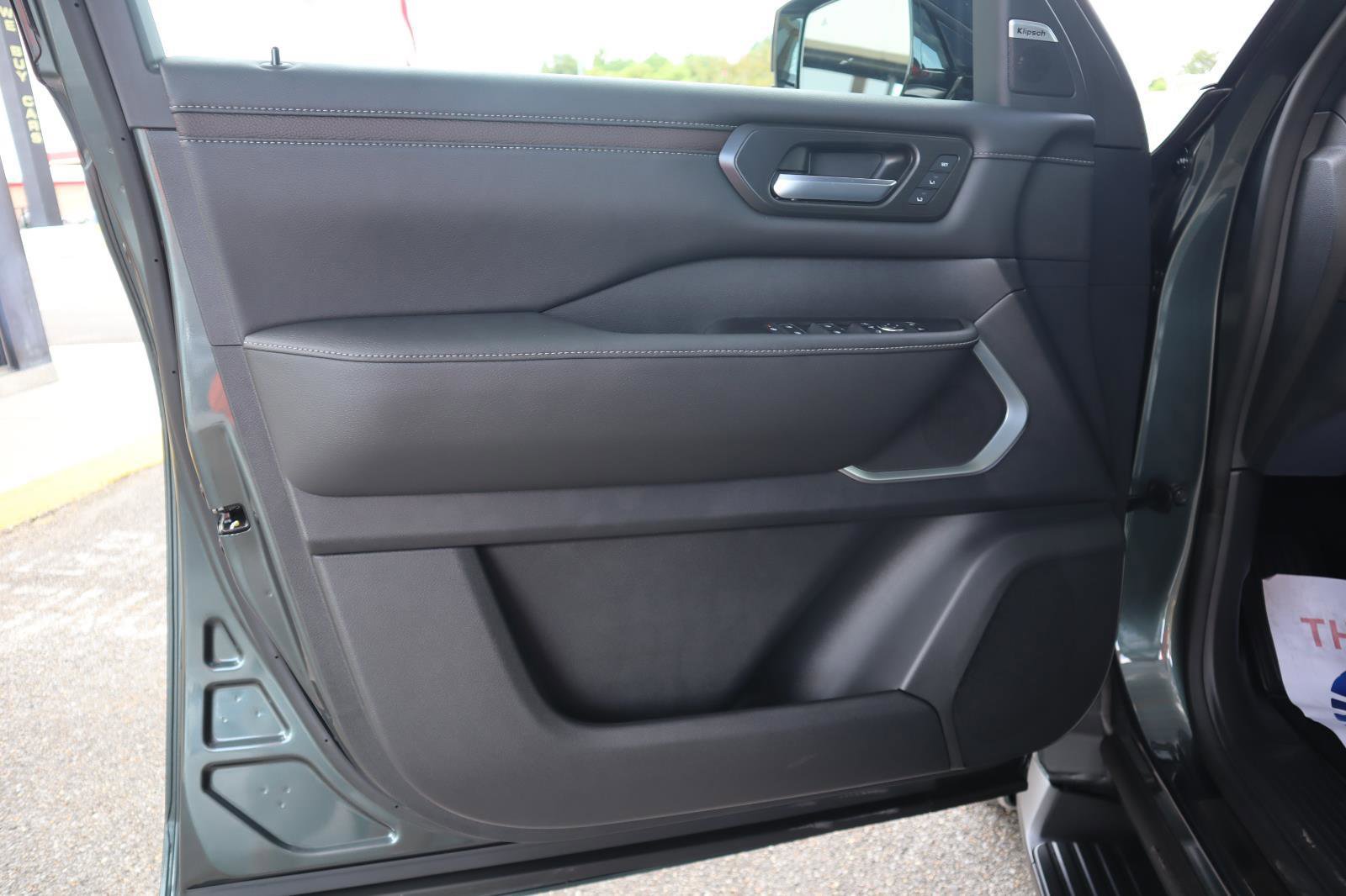 New 2026 Nissan Armada Platinum w/ Convenience Package image 15