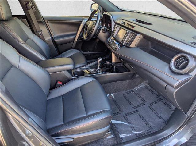Used 2017 Toyota RAV4 SE image 21